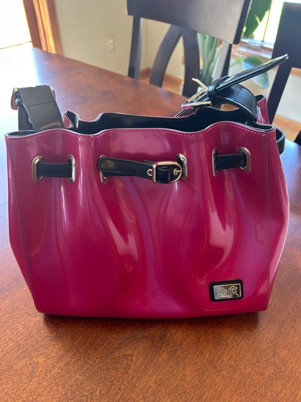 Beijo - It’s A Cinch - Fuschia Patent Shoulder Bag with Black Trim